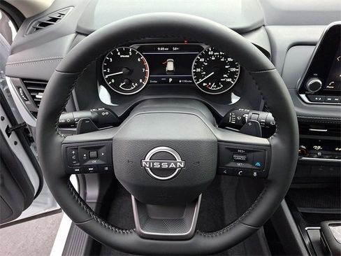 New 2026 Nissan Rogue SV image 9