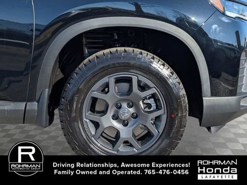 New 2026 Honda Pilot TrailSport image 9