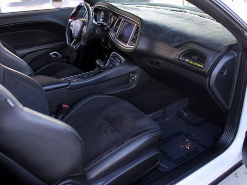 Used 2023 Dodge Challenger R/T Scat Pack RWD image 18