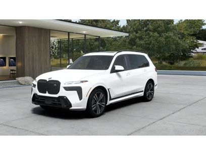 New 2026 BMW X7 M60i