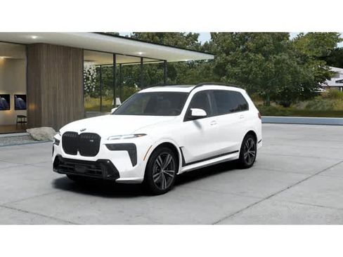 New 2026 BMW X7 M60i image 1