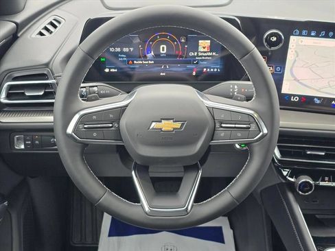 New 2026 Chevrolet Traverse LT w/ Driver Confidence Package FWD image 14
