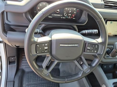 Certified 2024 Land Rover Defender 90 X-Dynamic SE AWD/4WD image 7