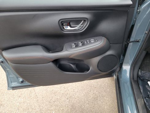 Used 2024 Honda HR-V Sport image 18