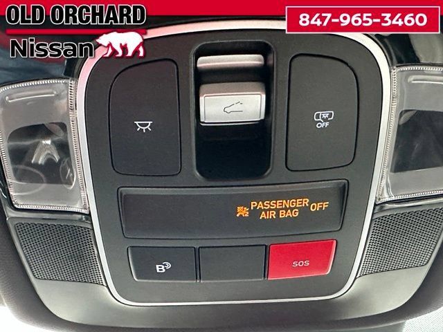 Used 2025 Hyundai Tucson Limited AWD/4WD image 17