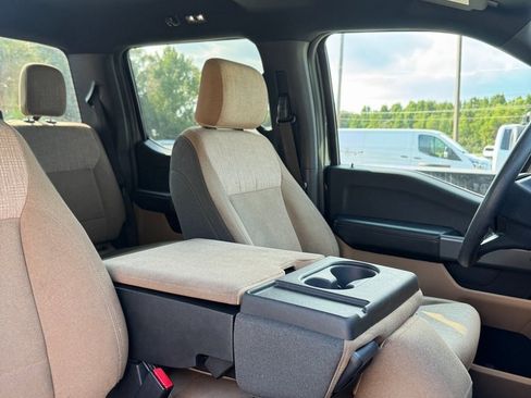 Used 2023 Ford F150 XLT image 11