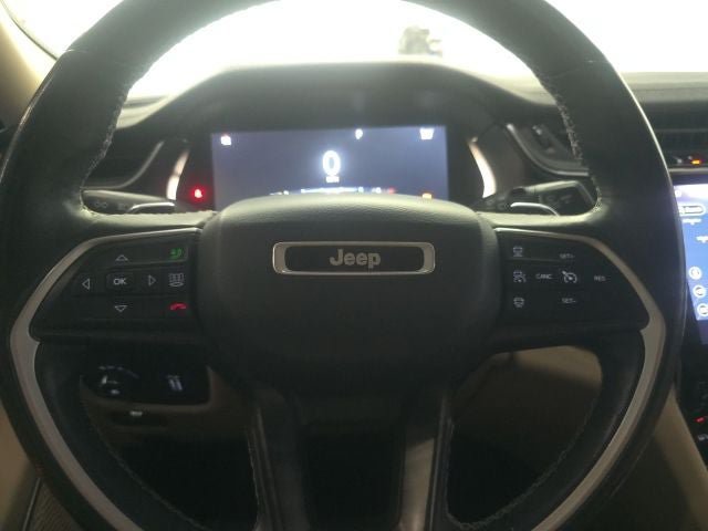 Used 2021 Jeep Grand Cherokee L Limited AWD/4WD image 29