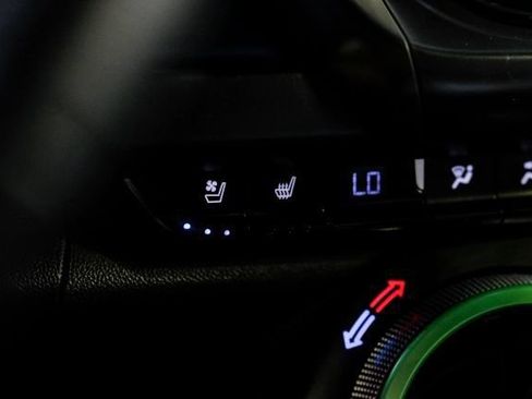 Used 2017 Chevrolet Camaro LT RWD image 27