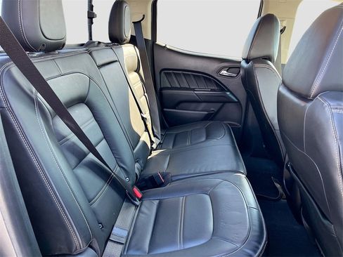 Used 2021 GMC Canyon Denali image 27