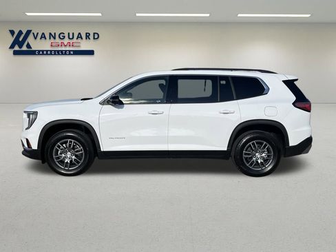 Used 2025 GMC Acadia Elevation image 2