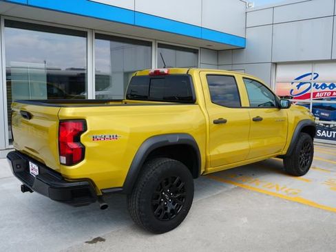 Used 2023 Chevrolet Colorado Trail Boss w/ Advanced Trailering Package AWD/4WD image 32