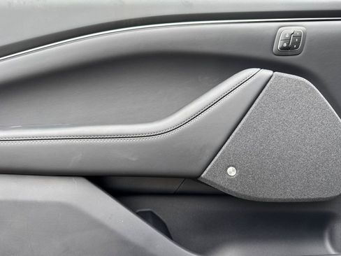 New 2025 Ford Mustang Mach-E Premium image 8