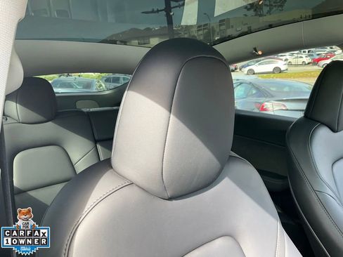 Used 2023 Tesla Model Y Long Range image 76
