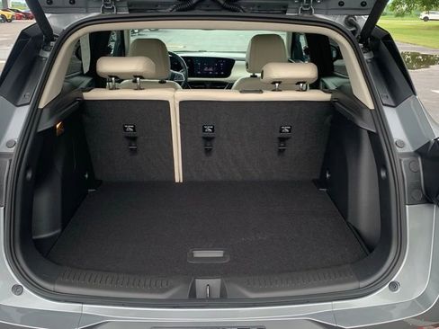 Used 2024 Buick Encore GX Avenir w/ Avenir Convenience Package image 17