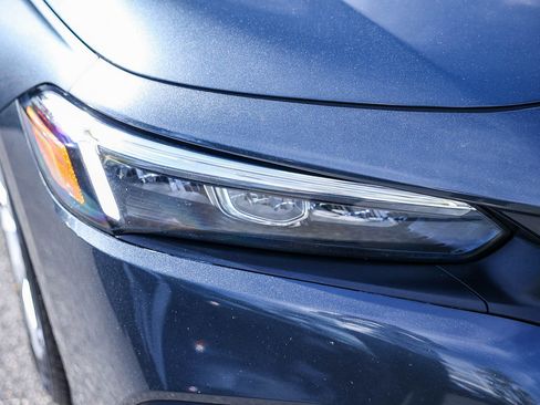 Used 2024 Honda Civic LX image 13