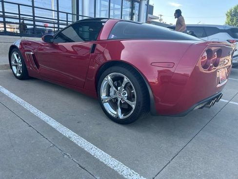 Used 2013 Chevrolet Corvette Grand Sport w/ 2LT Preferred Equipment Group RWD image 4