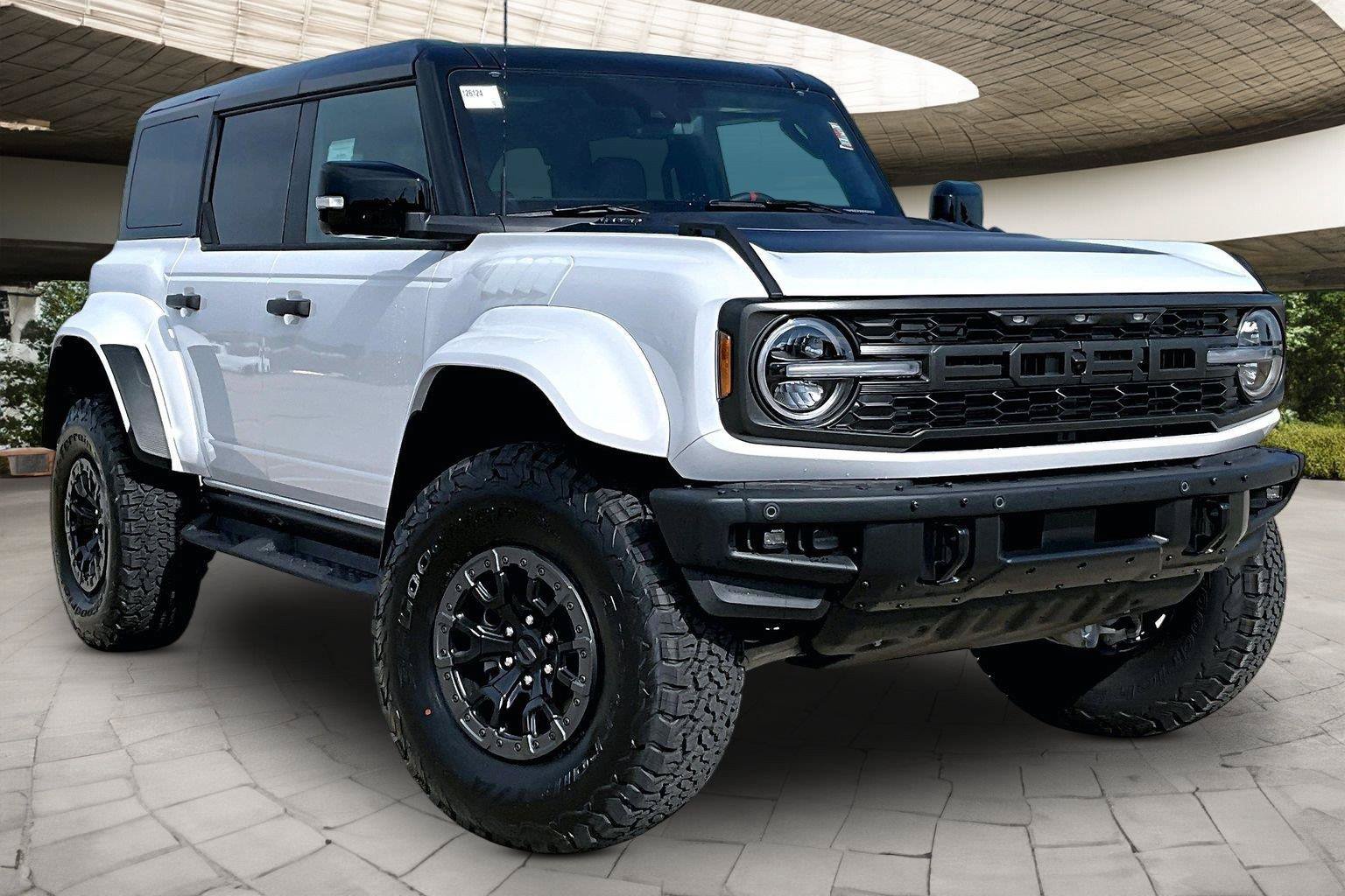 New 2026 Ford Bronco Raptor AWD/4WD image 2