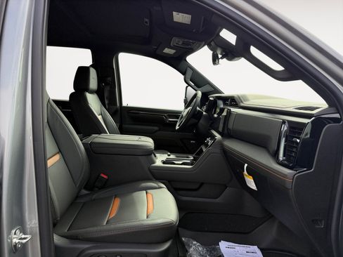 New 2026 GMC Sierra 2500 AT4 w/ AT4 Premium Plus Package AWD/4WD image 19