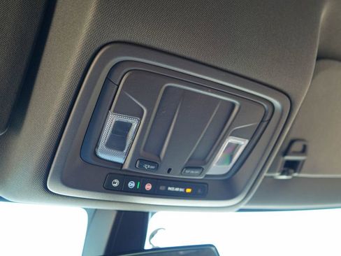 Used 2019 Chevrolet Silverado 1500 LT w/ Texas Edition image 11