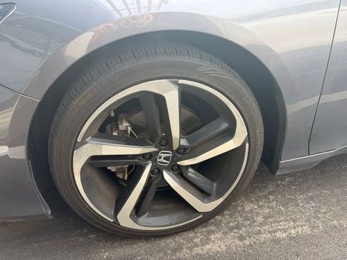 Used 2020 Honda Accord Sport image 5