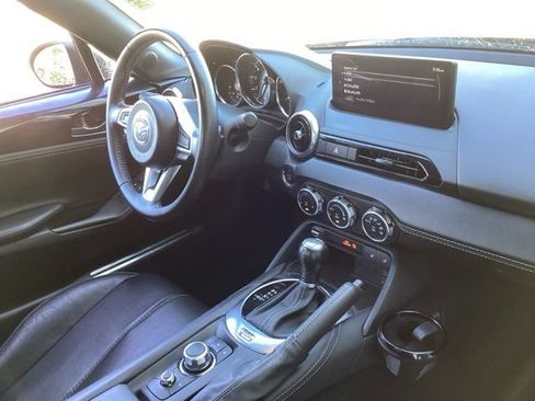 Certified 2025 MAZDA MX-5 Miata RF Grand Touring RWD image 16