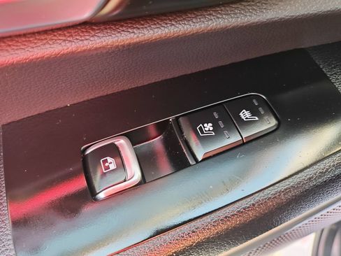 Used 2024 Kia Telluride SX Prestige w/ Towing Package AWD/4WD image 30