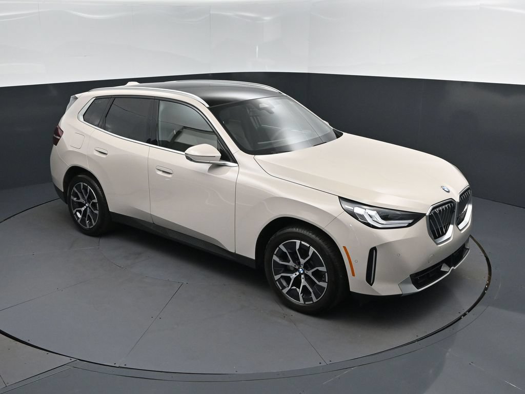 Used 2025 BMW X3 xDrive30i w/ Premium Package AWD/4WD image 36