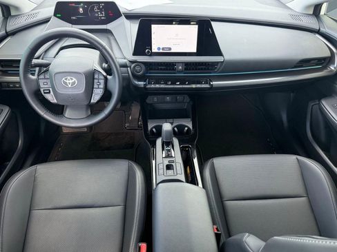 Used 2026 Toyota Prius image 28
