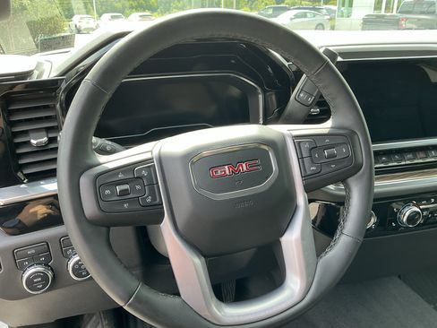 Used 2023 GMC Sierra 1500 Elevation AWD/4WD image 14