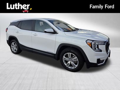 Used 2024 GMC Terrain SLE