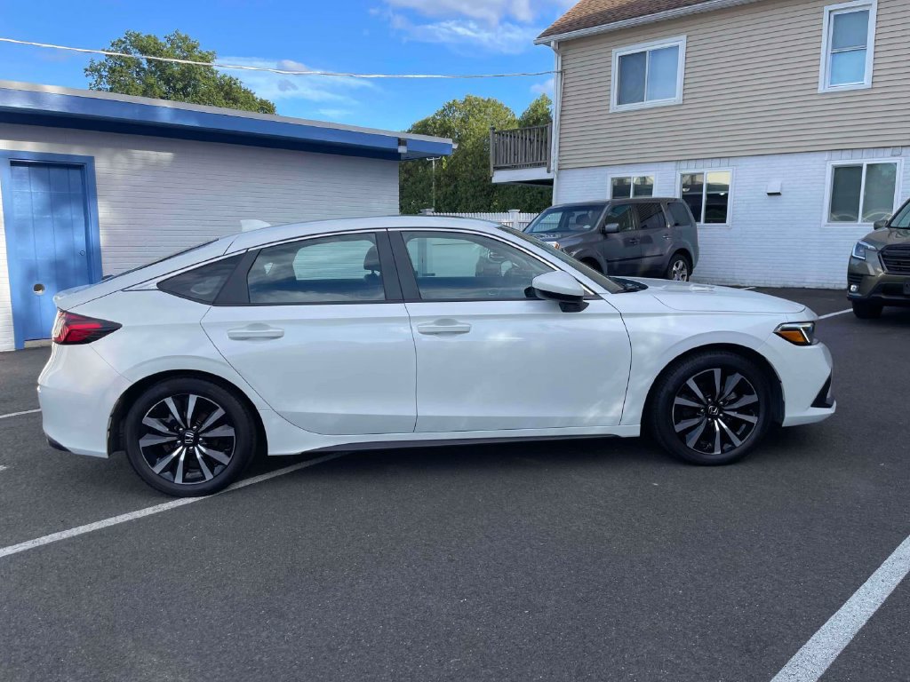 Certified 2024 Honda Civic EX-L image 4