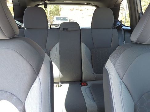 Used 2026 Subaru Forester w/ Base/Premium Package AWD/4WD image 20