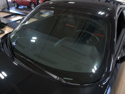 Used 2014 Dodge Challenger SRT8 w/ Harman/Kardon Audio Group image 13