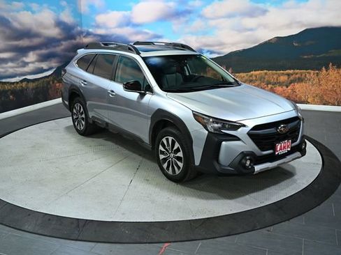 Certified 2025 Subaru Outback Limited image 2