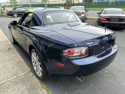 Used 2007 MAZDA MX-5 Miata Touring image 25