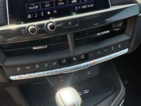 Used 2023 Cadillac CT4 Luxury RWD image 21