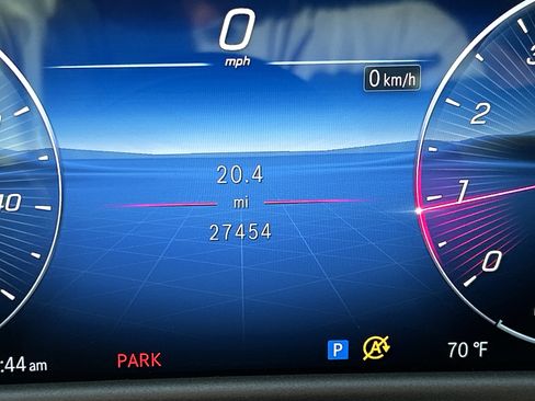 Certified 2025 Mercedes-Benz E 350 Sedan w/ Winter Package image 28