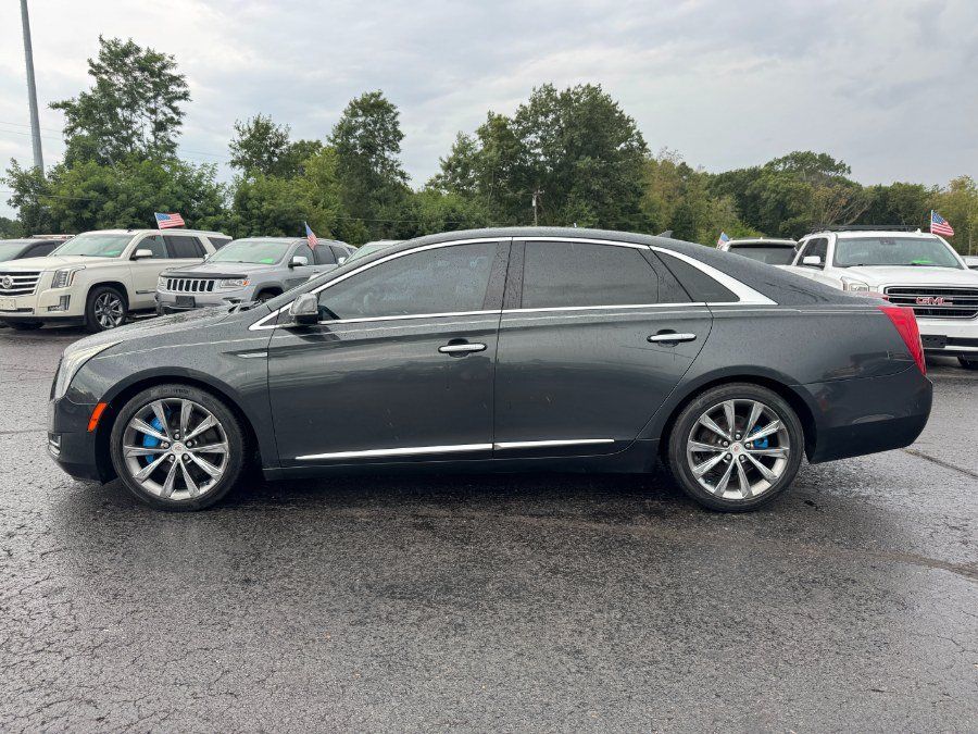 Used 2014 Cadillac XTS FWD image 2
