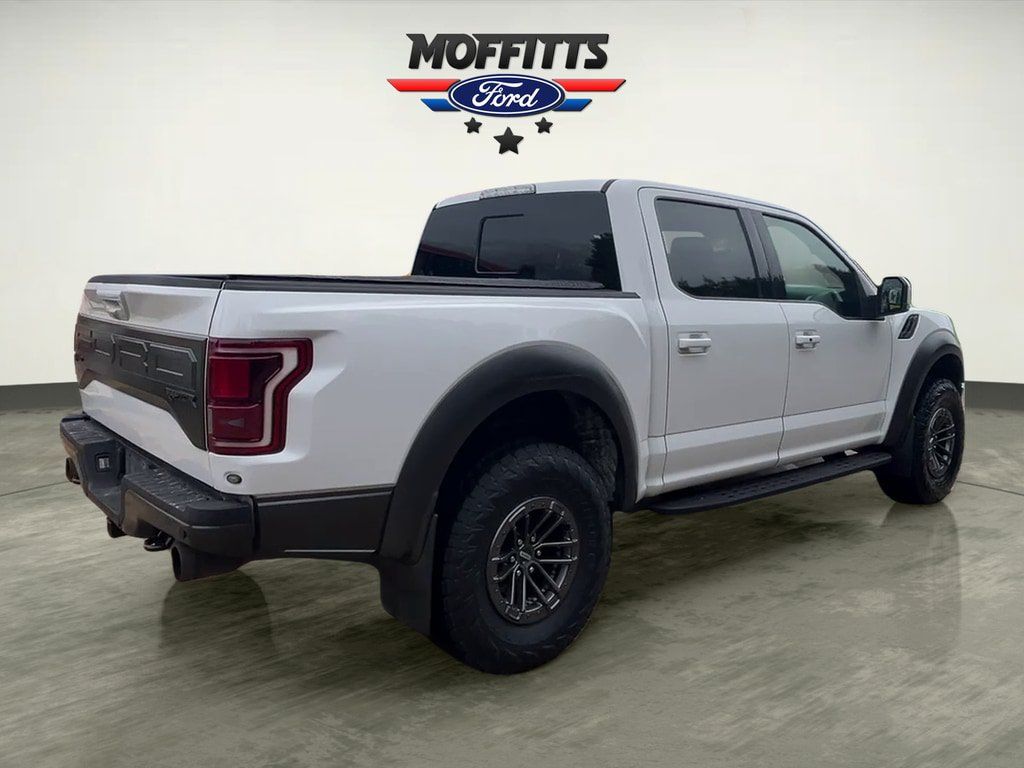 Used 2018 Ford F150 Raptor w/ Equipment Group 802A Luxury AWD/4WD image 5