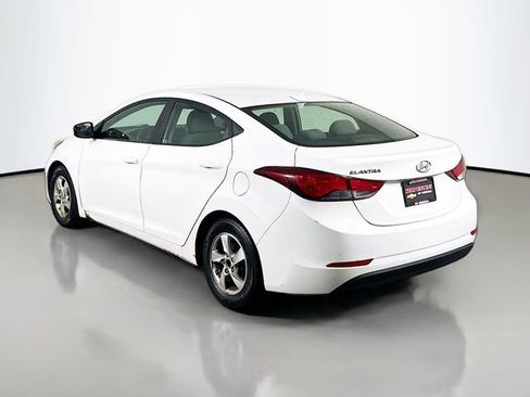 Used 2014 Hyundai Elantra SE image 8