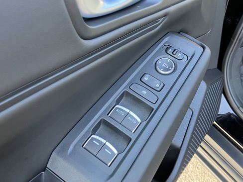 Used 2025 Honda Accord SE image 15