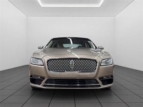 Used 2020 Lincoln Continental Reserve image 1