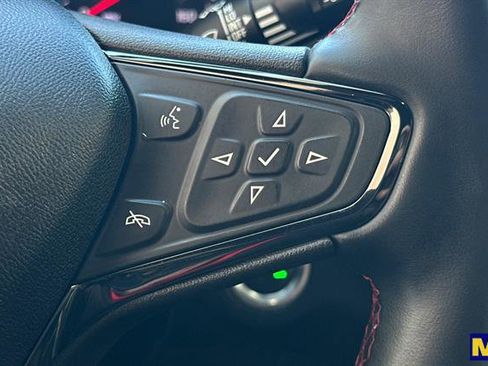 Used 2023 Chevrolet Equinox RS image 32