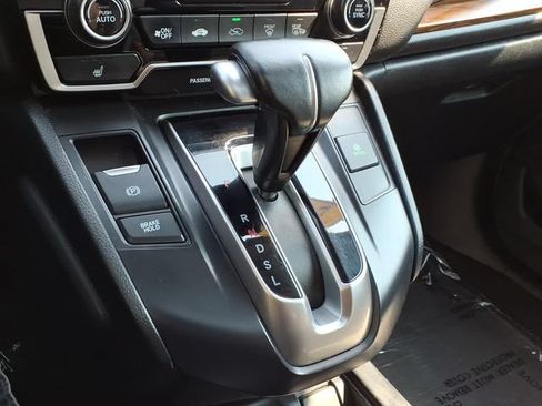 Used 2017 Honda CR-V Touring image 19
