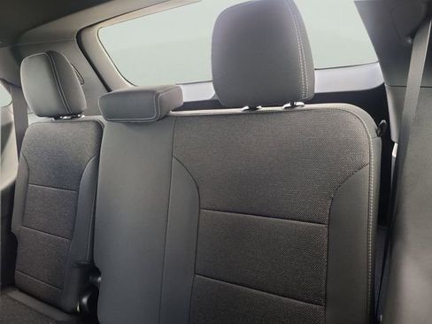 New 2026 Chevrolet Traverse LT image 12