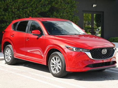 Certified 2025 MAZDA CX-5 AWD 2.5 S w/ Select Package image 3