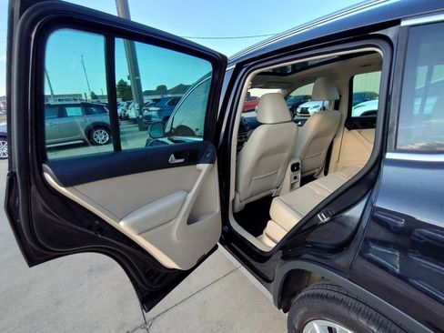 Used 2016 Volkswagen Tiguan SE FWD image 26