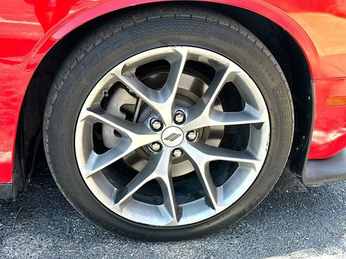 Used 2023 Dodge Challenger GT RWD image 4