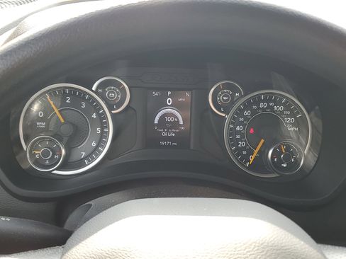 Used 2022 RAM 2500 Tradesman image 16