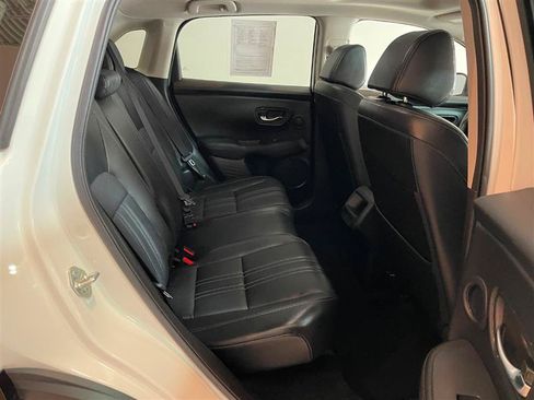 Used 2024 Honda HR-V EX-L image 15